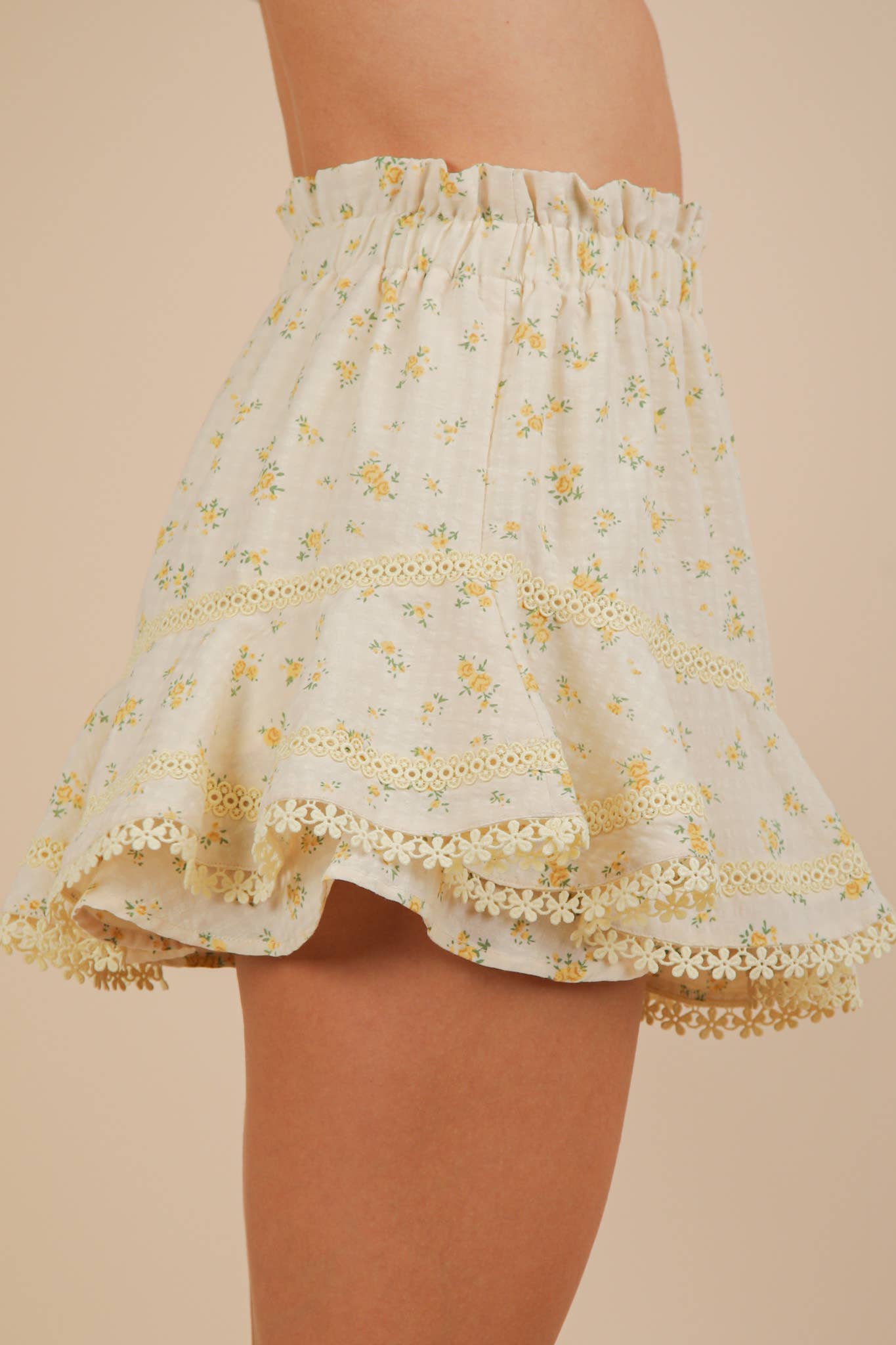 Floral Printed Ruffled Shorts