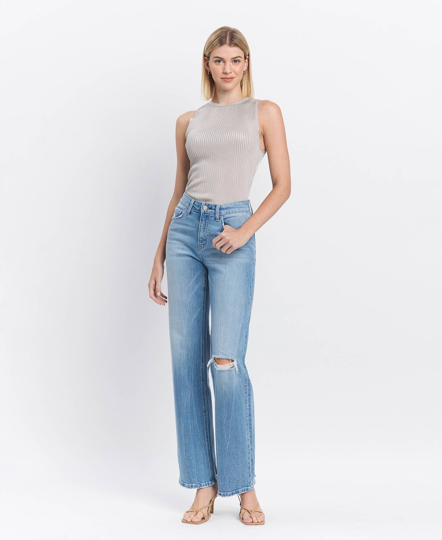 HIGH RISE DISTRESSED SLIM WIDE JEANS T6571: LITERARY / 26
