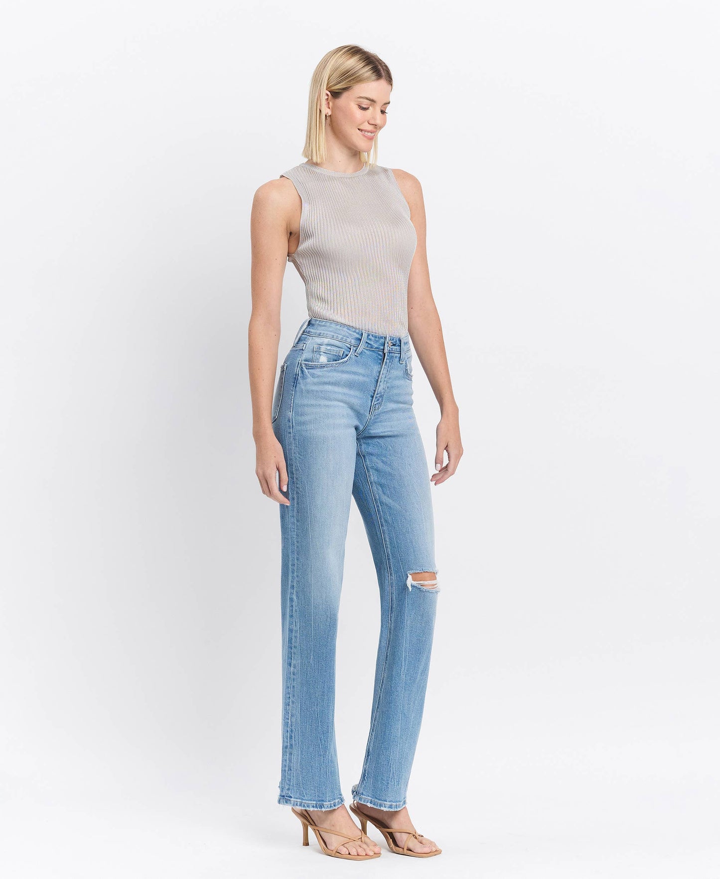 HIGH RISE DISTRESSED SLIM WIDE JEANS T6571: LITERARY / 26