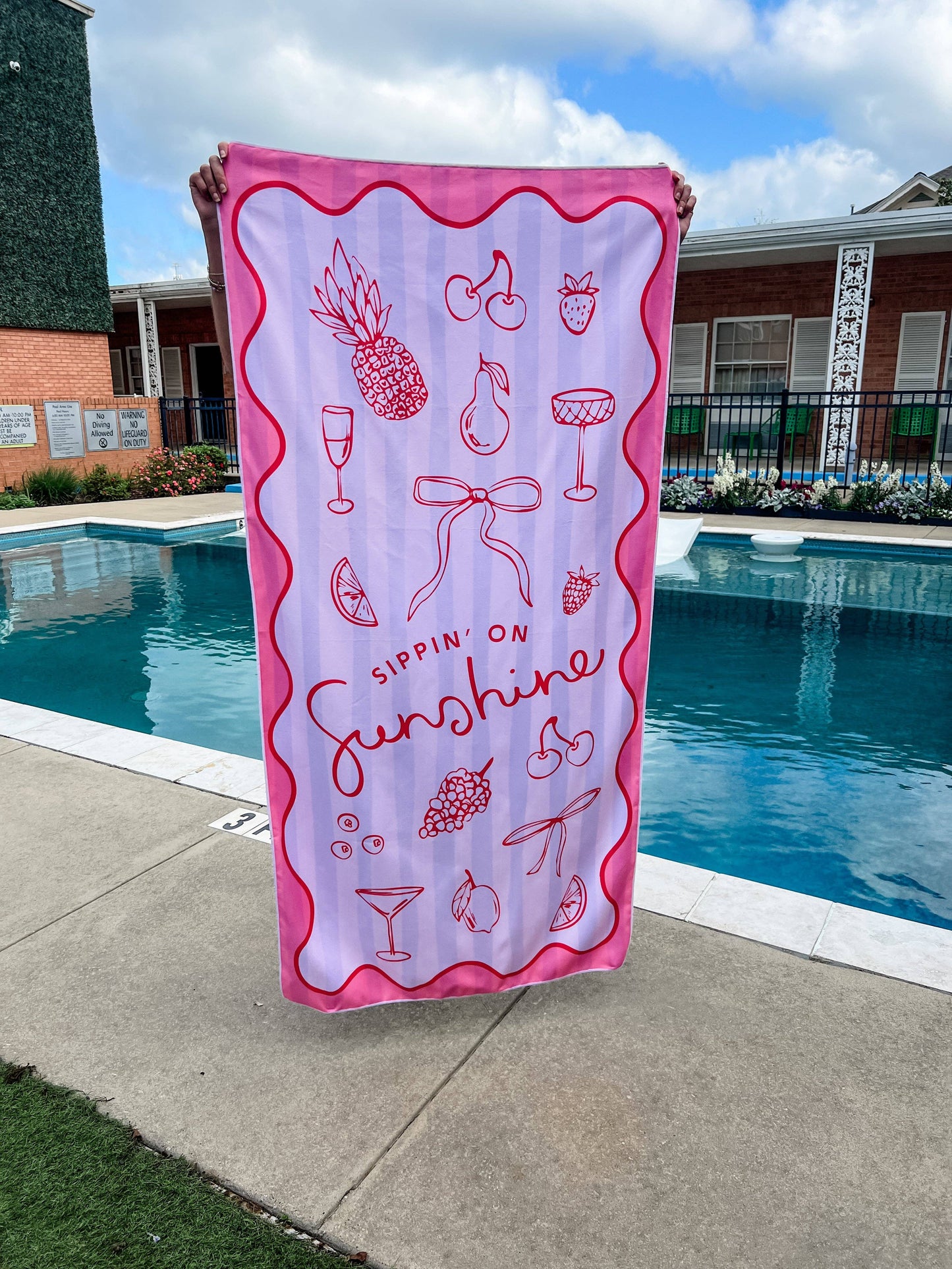 Sippin' on Sunshine - Quick Dry Towel